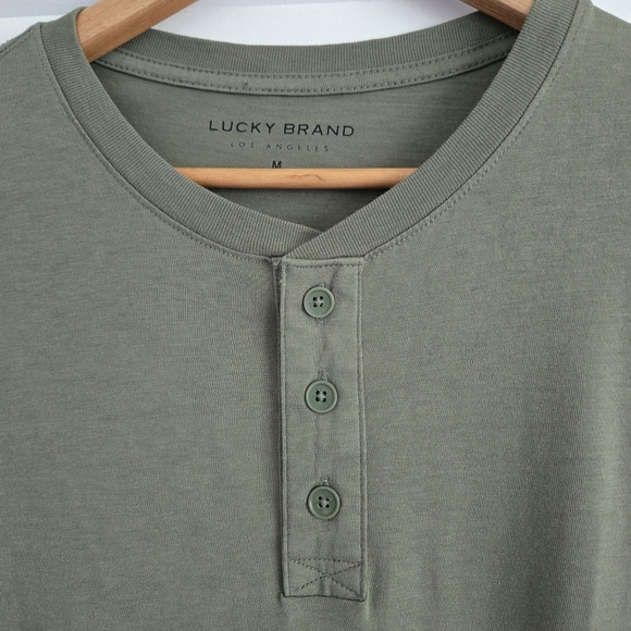 Lucky Brand Men's Medium Olive Green Henley Shirt - Picture 3 of 12
